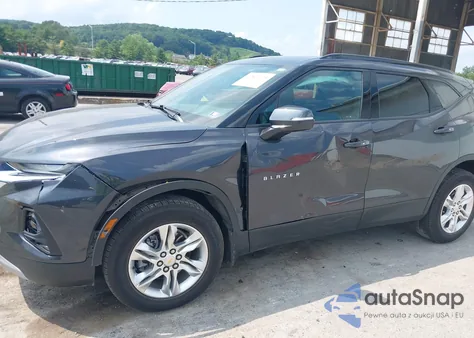 2022 Chevrolet Blazer Awd 2Lt from USA, damaged, VIN 3GNKBHR45NS146683